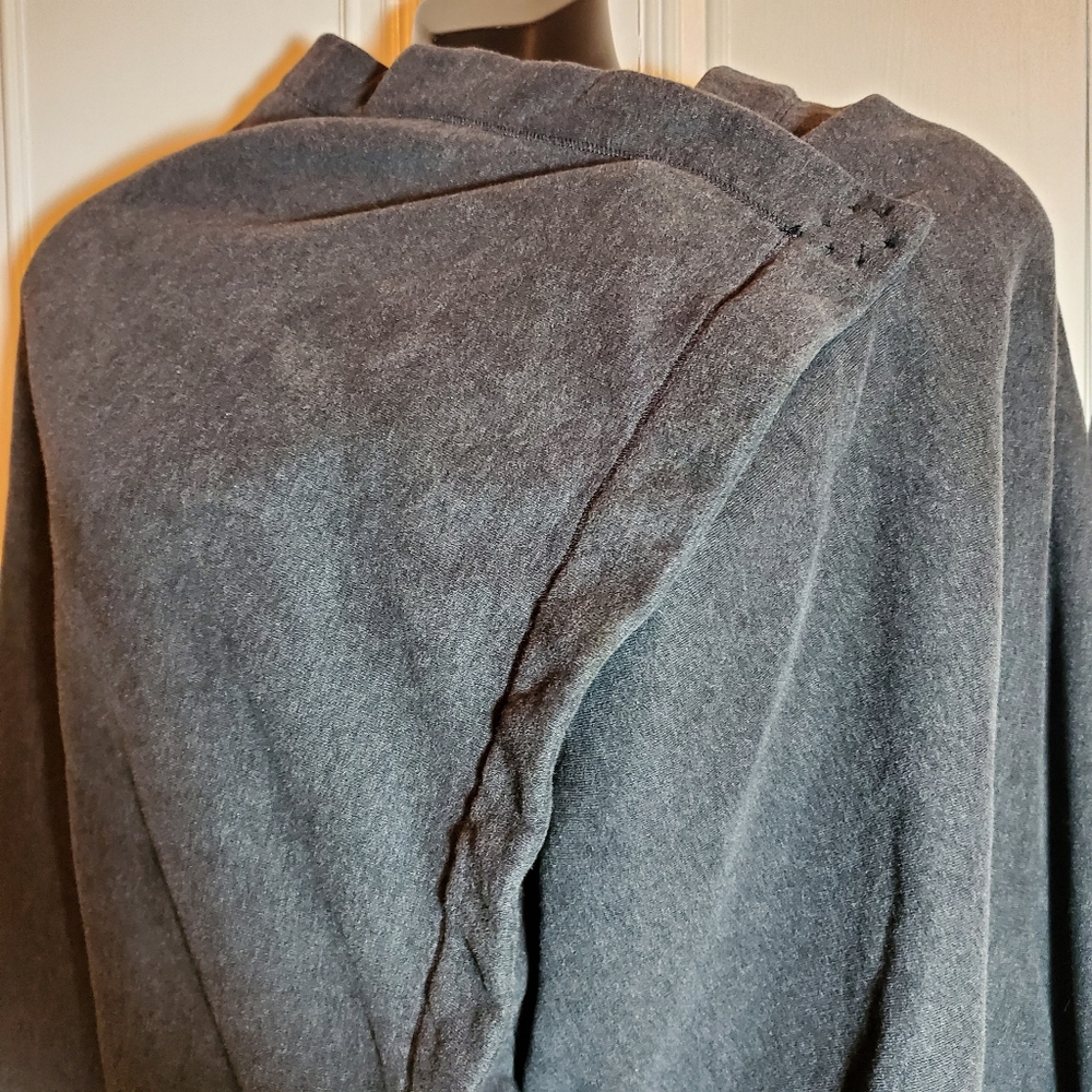 Lululemon Wrap Jacket Size Small - image 3